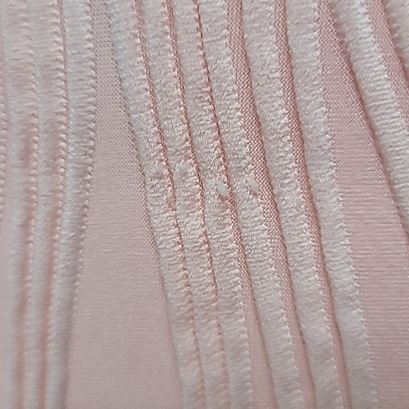 Dress 🩷 - Picture 4 of 13